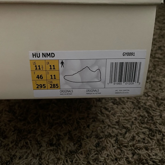 Adidas human race x Nmd size 11.5 deadstock - Picture 3 of 3